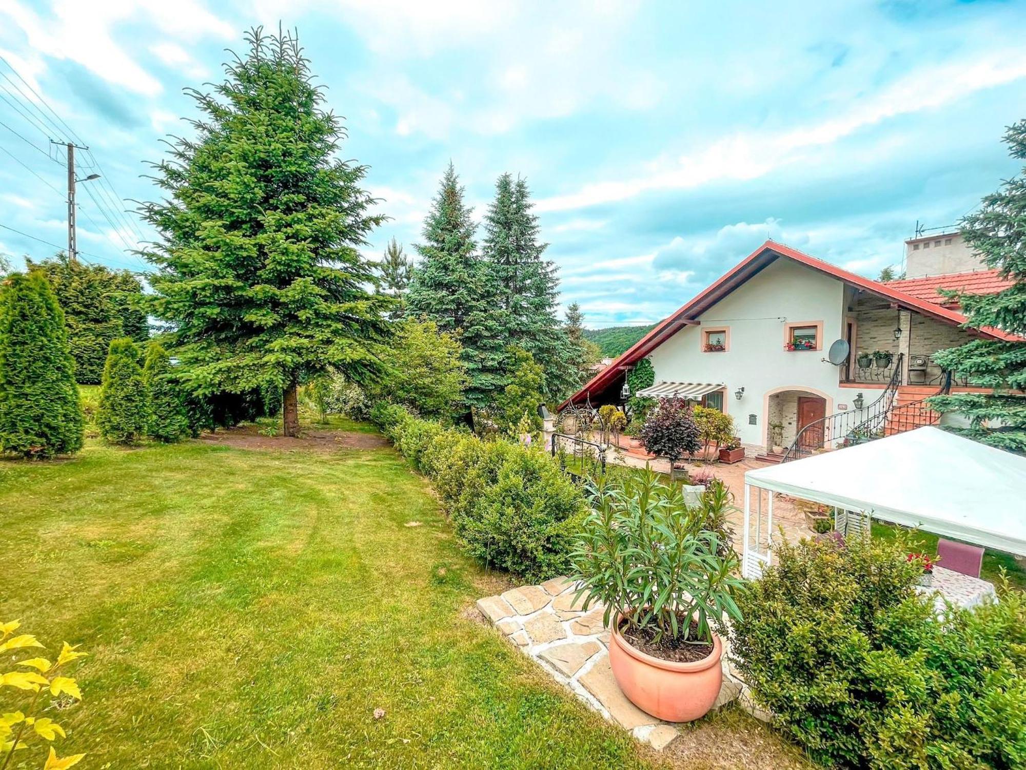 Forrest House Jacuzzi & Sauna Jasienica  Bagian luar foto